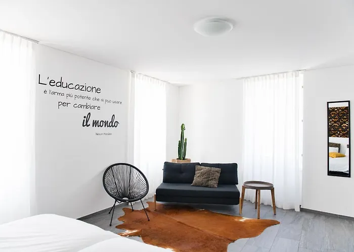 Salotto Brè - Bed&Breakfast charming rooms