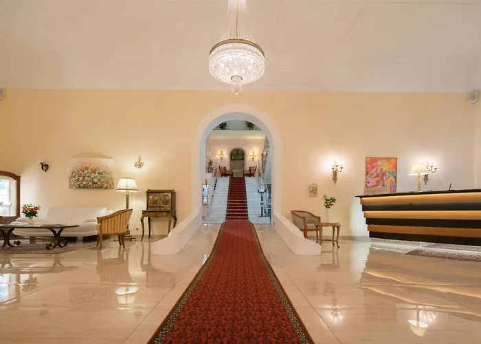Best Western Hotel Bellevue au Lac